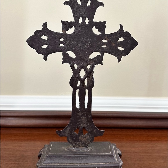 Iron Cross - Picture 7 of 8